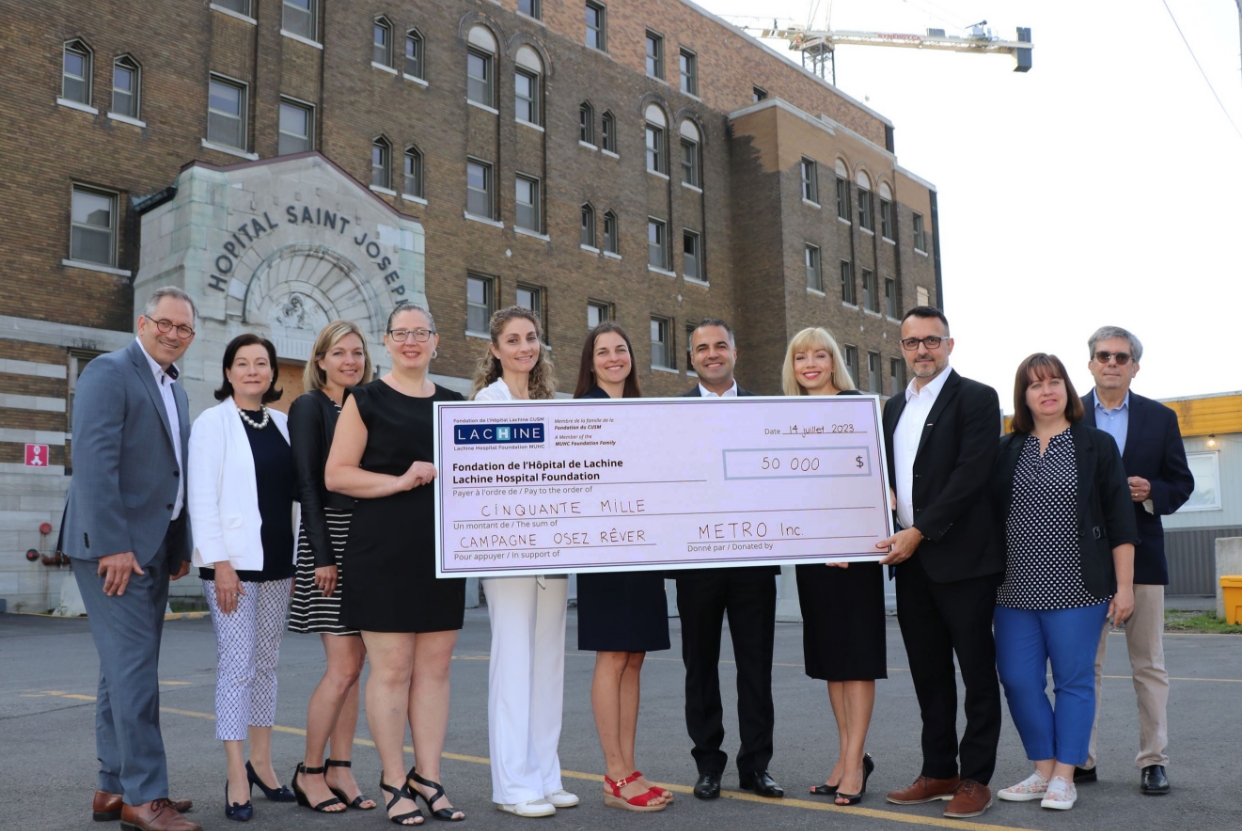 METRO Inc. donates $50K to the Dream Big: Lachine Hospital campaign